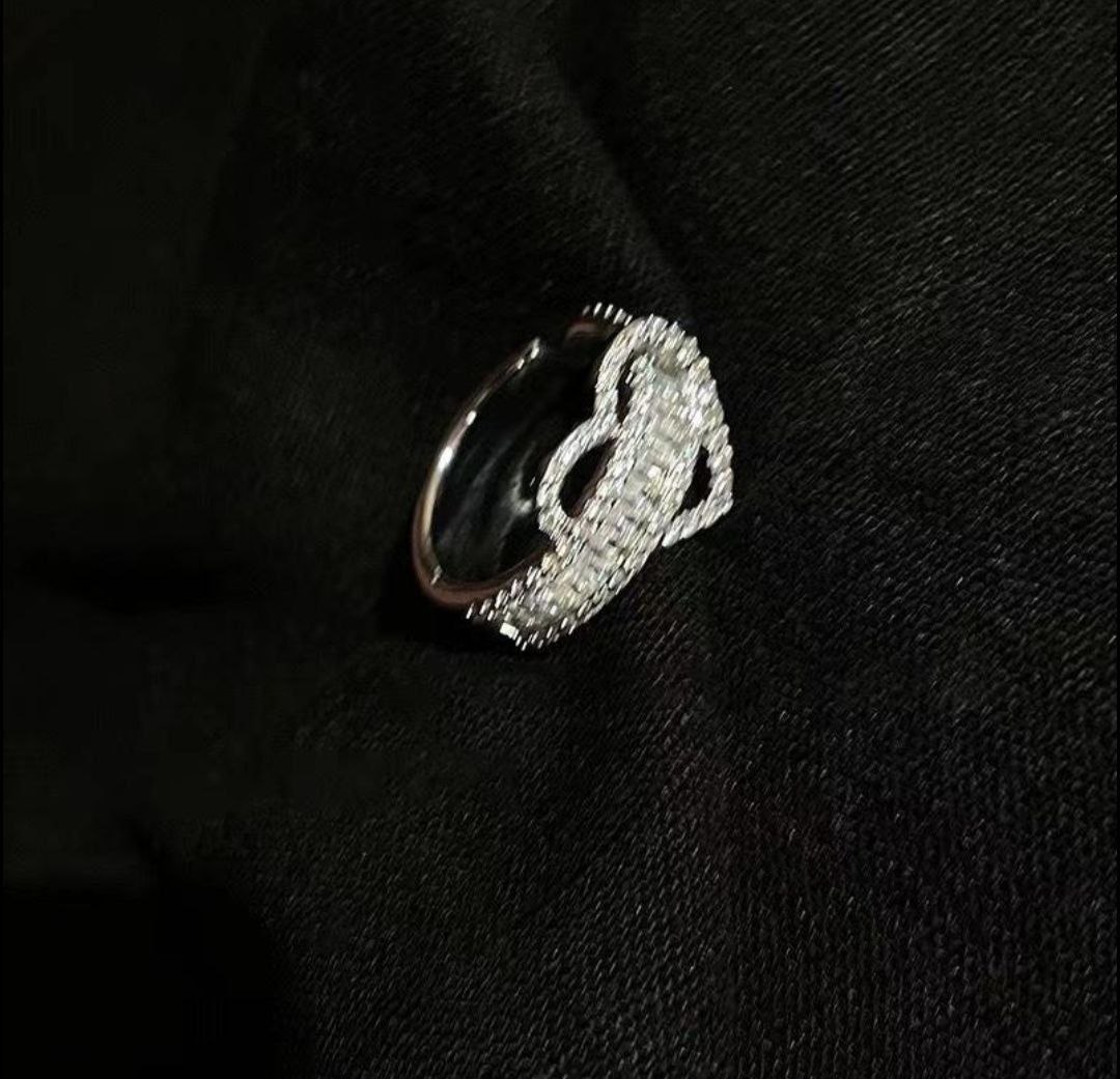 Finger Ring _ 011