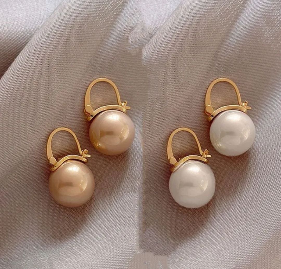 Ear Ring _ 10