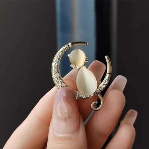 Brooch _ 10