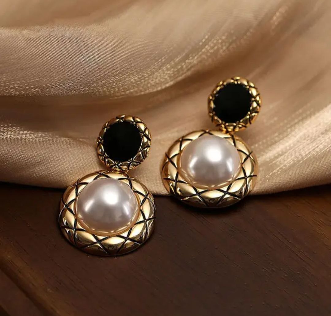Ear Ring _ 004