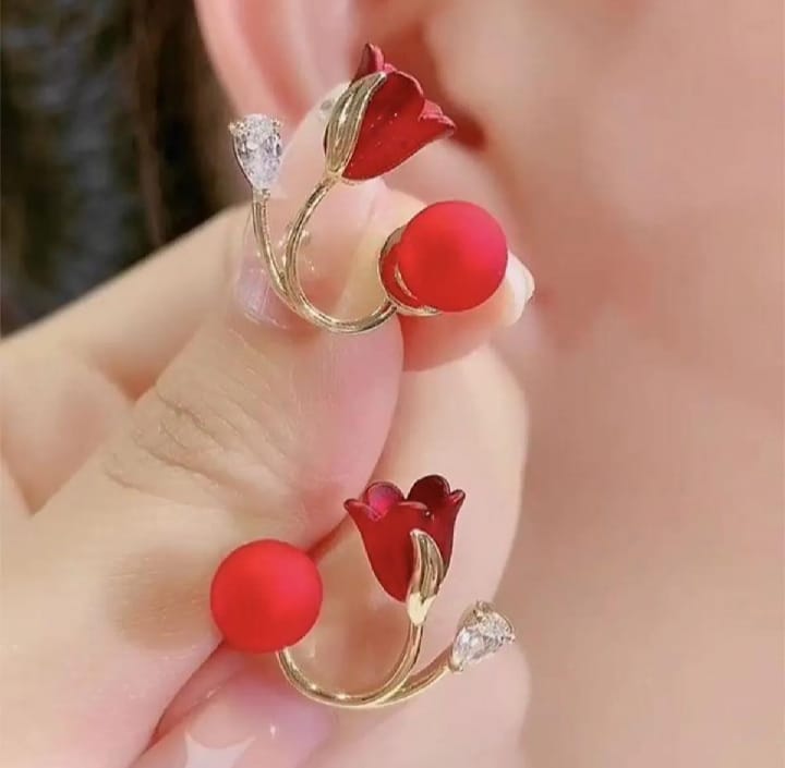 Red tulip ear ring
