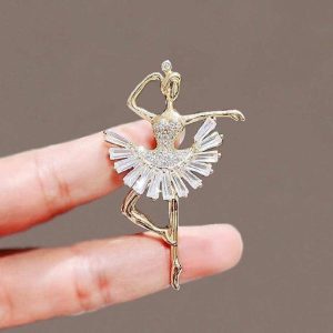 Brooch _ 004