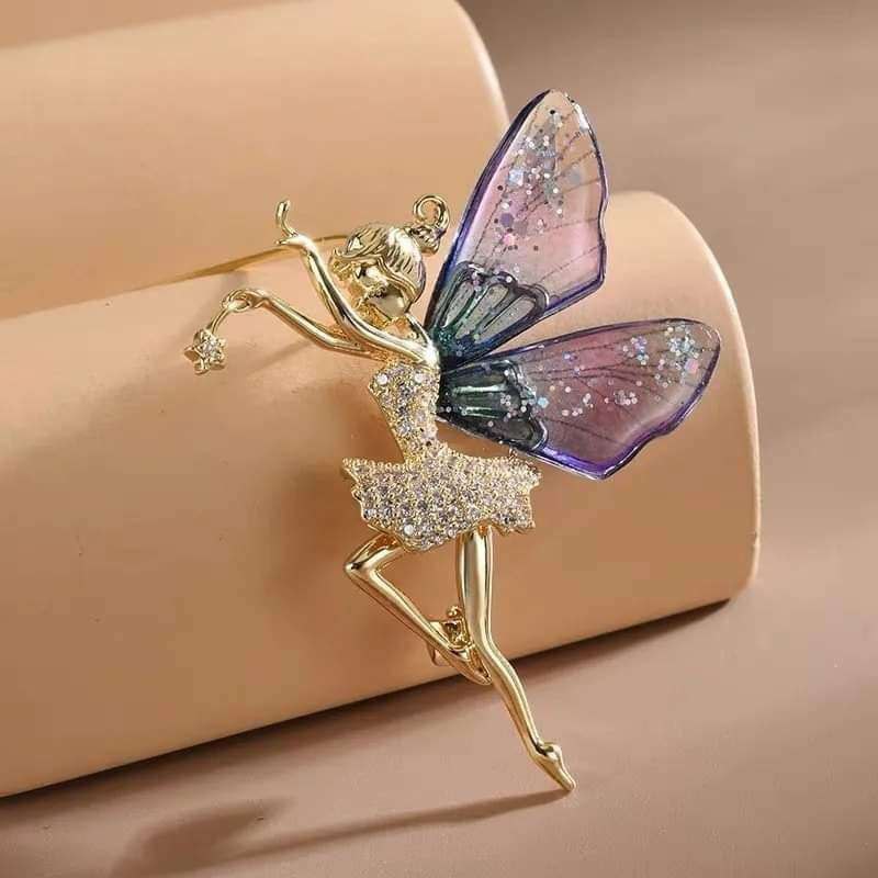 Brooch _ 022